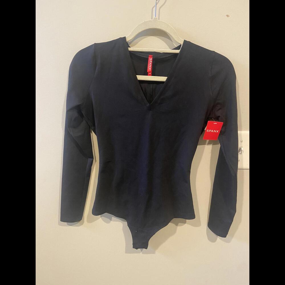 NWT SPANX Long Sleeve Black Bodysuit- size small